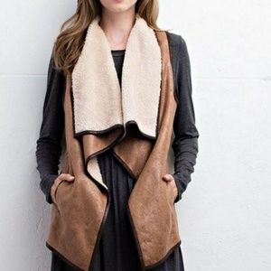 Jodifl Faux sheepskin vest